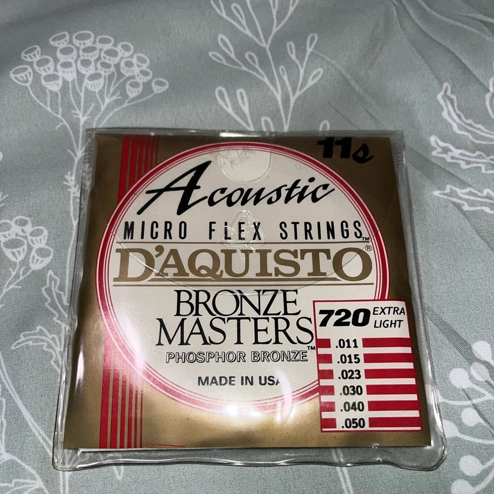 D'Aquisto 720 Acoustic Guitar Bronze Masters Light Gauge Strings‎
